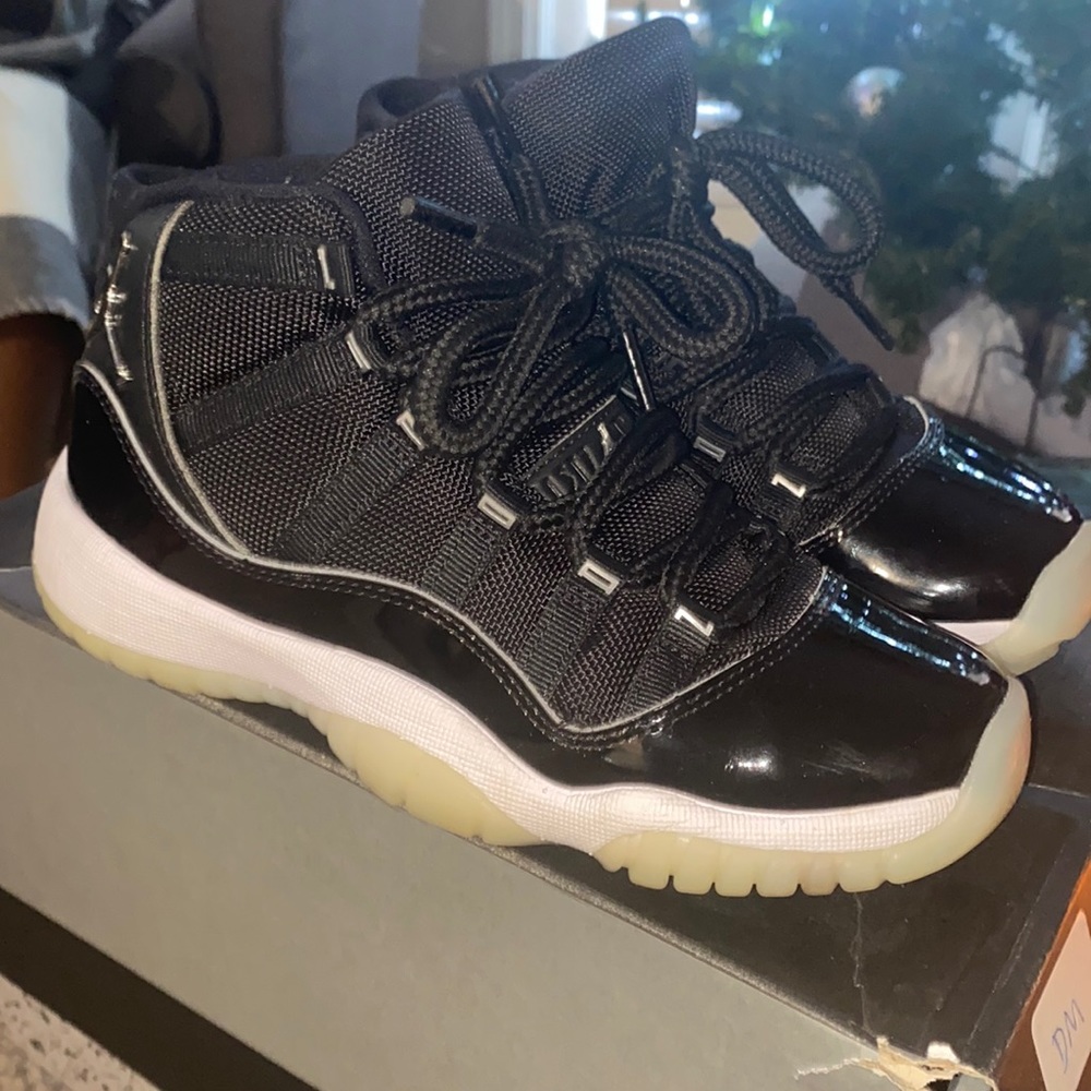 Air Jordan 72-10